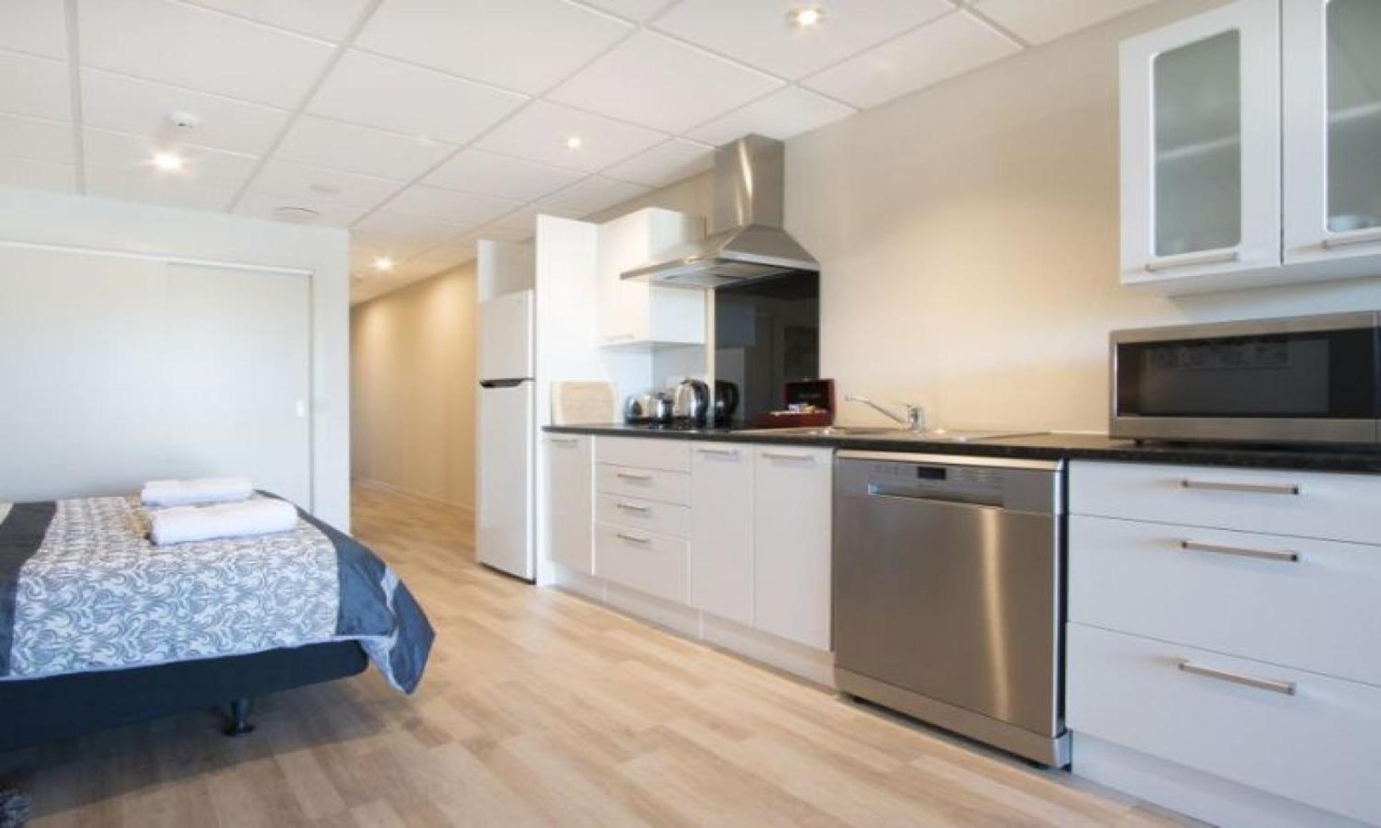 Beach Pacific Apartments Waihi Room photo